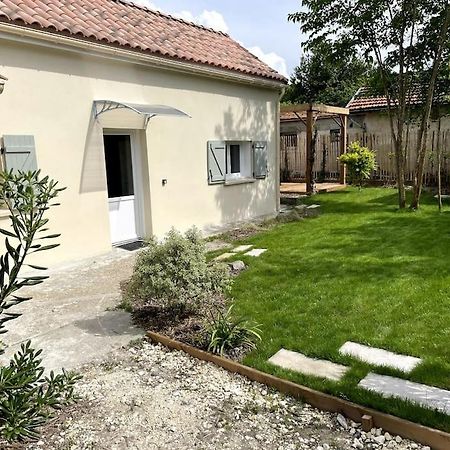 Petite Maison Avec Jardin Au Calme Floirac  Exterior foto